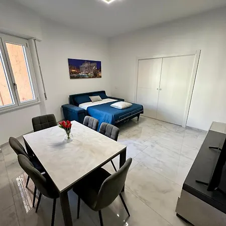 Апартаменты The King's House - Рим